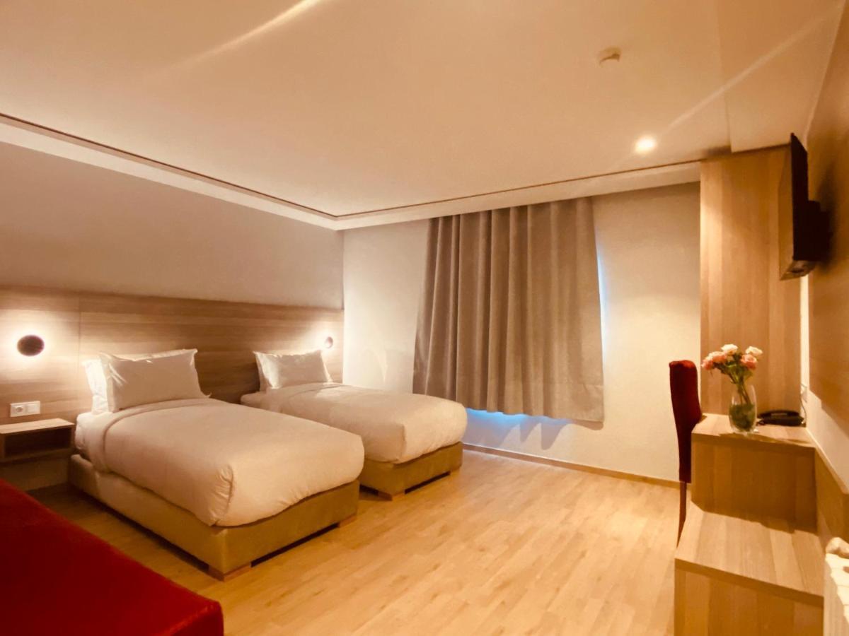 Fajr Hotel ウジダ エクステリア 写真
